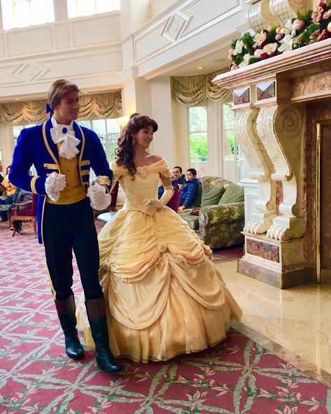 Belle Wedding Dresses, Belle And Adam, Halloween Costumes 2022, Disney Characters Costumes, Beauty And Beast Wedding, Beauty And The Beast Costume, Prince Adam, Beauty And The Beast Theme, Belle Cosplay