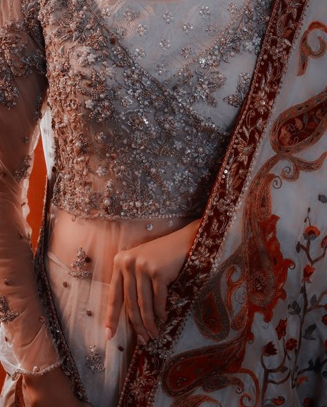 Angrakha Style Frock, Angrakha Frock, Nickie Nina, Asian Clothes, Pakistani Bridal Dress, Angrakha Style, Lehenga Style, Pakistani Bridal Dresses, Accessories Style