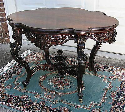 BEAUTIFUL-VICTORIAN-LAMINATED-ROSEWOOD-MEEKS-CENTER-TABLE #victorianinterior Victorian Coffee Table, Victorian Furniture Decor, Table Interior Design, Pretty Furniture, Painting Wooden Furniture, Victorian Home Interior, Victorian Table, Dream Furniture, Victorian Furniture