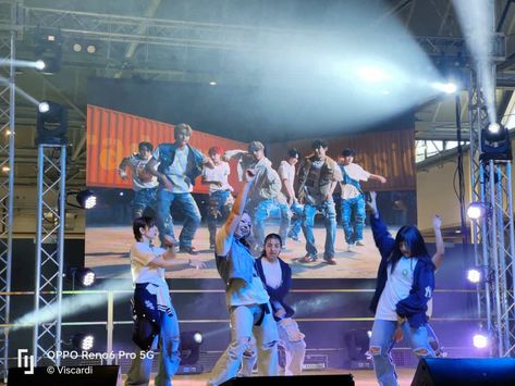 paradoxxx invasion enhypen, dance crew, dance competition Dance Crew, Dance Clubs, Dance Contest, Kpop Dance, Dance Club, Pop Dance, Dance Competition, Dream Board, Vision Board