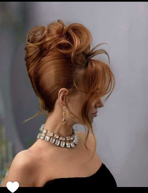 French Roll Hairstyle, V Hair, French Roll, Competition Hair, Hair Gloss, Ball Hairstyles, Hair Upstyles, Editorial Hair, Peinados Recogidos