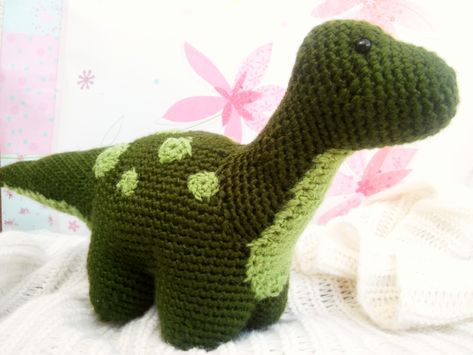 Dexter the Dinosaur - Free Amigurumi Pattern · The Magic Loop Crochet Big Dinosaur Pattern Free, Dinosaur Hat Pattern, Crochet Dinosaur Pattern Free, Crochet Dinosaur Hat, Crochet Dinosaur Patterns, Crocheted Things, Crochet Dinosaur, Magic Loop, Crochet Animals Free Patterns