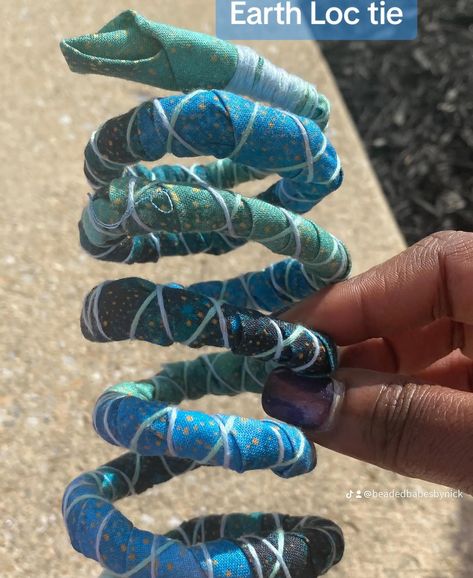 Handmade Loc ties🎀 Loc ties are a low/no tension bendable hair tie, that won’t break off your hair.Great for Locs/Braids/Natural hair. So trash the rubber bands and use a loc tie #beadedbabesbynicki #locties #locspirals #locspiralstyle #loc #locs #locstyles #locnation #loclivin #locjourney #loclife #locstylesforwomen #locslove #dreadlocs #dreads #dreadhead #dread #dreadlife #dread #braids #braid #braidaccessories #hairaccessories #hairideas #hairaccessoriesforgirls #hairaccessorieshandmade #h... Loc Ties, Braids Natural Hair, Braids Natural, Dread Braids, Break Off, Braid Accessories, Loc Journey, Loc Styles, Rubber Bands