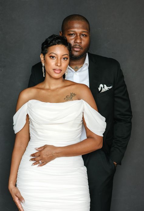 Here is a timeless wedding portrait of this stunning bride and groom in New York. Editorial wedding photography is one of my favorites. #weddingeditorial #weddingportrait #brideandgroom #weddingphotos Female Engagement Photos, Black Couples Photoshoot Classy, Wedding Poses For Bride And Groom, Female Photoshoot Poses, Bride Photoshoot Poses, Engagement Studio Photo, Formal Couple, Elopment Ideas, New York Editorial