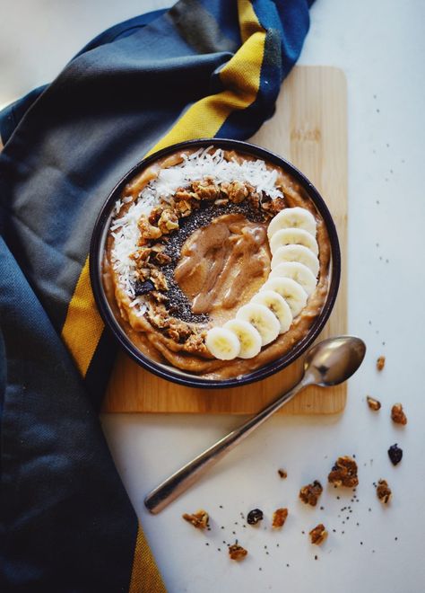 Sweet Potato Smoothie Bowl, Almond Ideas, Sweet Potato Smoothie, Oat Milk Latte, Almond Butter Smoothie, Frozen Cauliflower, Smoothie Breakfast, Wholesome Life, Peach Smoothie