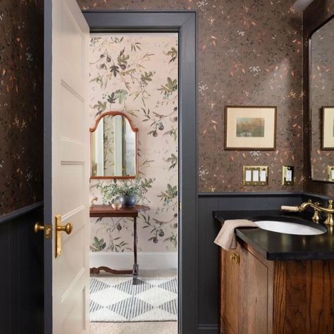 Ventura Design, Kelly Ventura, Room Photography, Maine Living, Pretty Bathrooms, Brown House, Powder Room Design, Beautiful Room, Flowers Botanical