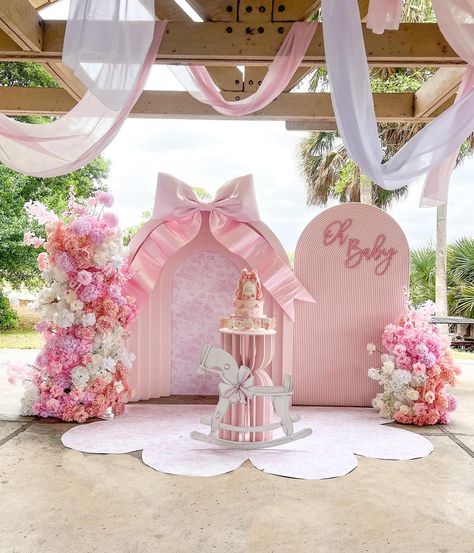 Dreamiest baby shower 🎀🌸💕 #loveshackfancycookies #loveshackfancy #loveshackfancytheme #loveshackfancythemedparty #loveshackfancybabyshower #loveshackfancyparty #loveshackfancybackdrop #loveshackfancybow #bowtheme #bow #floralbabyshower #bowbackdrop #largebow #pinkbow #pinkbowtheme Pink Baby Shower Ideas Decorations, Love Shack Fancy Baby Shower Theme, Coquette Baby Shower Theme, Pink Bow Baby Shower Theme, Baby First Birthday Decorations, Girly Baby Shower Themes, 15th Birthday Decorations, Ballerina Party Decorations, Fancy Baby Shower