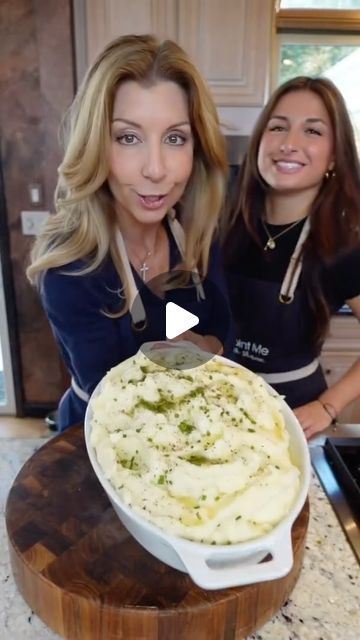 Shereen Pavlides on Instagram: "Cooking with @izpavlides  . . #mashedpotatoes #potatoes #thanksgivingsides #cookingwithshereen" Shereen Pavlides Recipes, Fancy Vegetables, Shereen Pavlides, Cooking With Shereen, Mash Potatoes, Best Mashed Potatoes, Roasted Corn, Potato Side Dishes, Thanksgiving Sides