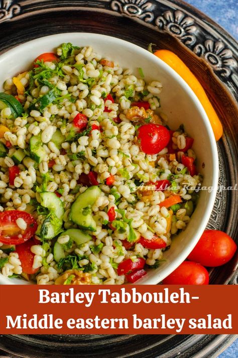 Barley Recipe Healthy, Barley Salad Recipes, Pearl Barley Salad, Quinoa Recipes Easy, Middle Eastern Style, Barley Recipe, Barley Salad, Meat Free Recipes, Pearl Barley