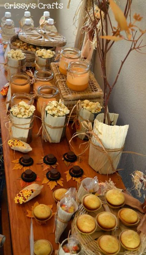 Thanksgiving party dessert table treats and popcorn!  See more party planning ideas at CatchMyParty.com! Thanksgiving Party Desserts, Dessert Table Treats, Kids Thanksgiving Party, Fall Party Ideas, Thanksgiving Dessert Table, Table Treats, Small Thanksgiving, Lila Party, Fall Feast