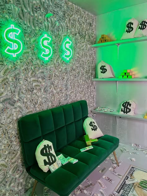 Rooms — Good Day Selfie Museum Money Selfie Room, Peer Space Ideas, Selfie Backdrop Ideas, Selfie Museum Rooms, Selfie Studio Room Ideas, Peerspace Ideas, Content Wall Ideas, Selfie Studio Ideas, Selfie Spot Ideas