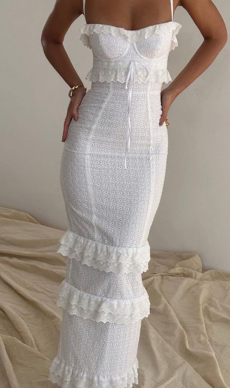 Bodycon Maxi Dress, Looks Party, Spandex Dress, White Lace Dress, Summer White, Grad Dresses, Glam Dresses, Look Vintage, Cute Simple Outfits