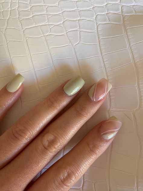 Vintage Nails Short, Sage Green Shellac Nails, Light Olive Nails, Sage Green Acrylic Nails Short, Cute Short Nails Green, Gel Nails Sage Green, Light Green Short Nails, Light Sage Green Nails, Sage Green Nails Short