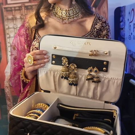 Looking for a wedding gift ? The ZevarBox is the perfect gift for brides to store and travel with their precious jewels ✨ @mongasuk #zevar #jewellery #pakistaniwedding #pakistanifashion #zevarbox #jewellerybox #storage #dupatta #pink #gold #jewellerybox #pakistaniwedding #pakistanifashion #goldjewellery #storagebox #desi #desijewelry #asianfashion #jewellery #luxury #shaadi #shaadigift Jewellery Luxury, Precious Jewels, Pakistani Wedding, Pakistani Fashion, Bride Gifts, Asian Fashion, Pink Gold, Wedding Gift, A Wedding