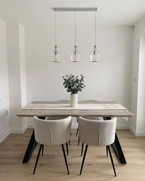 Small Living Dining Combo, Kitchen Diner Decor, Small Living Dining, Kitchen Dining Room Combo, Dining Room Decor Modern, Neutral Dining Room, Laura James, Apartment Dining Room, Dining Room Remodel