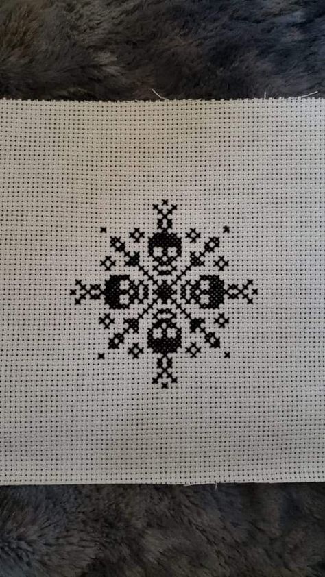 Emo Cross Stitch, Gothic Knitting, Goth Cross Stitch Pattern, Gothic Cross Stitch, Witch Cross Stitch Pattern, Cross Stitch Borders Corner, Cross Stitch Necklace, Unique Cross Stitch, Halloween Cross Stitch Patterns