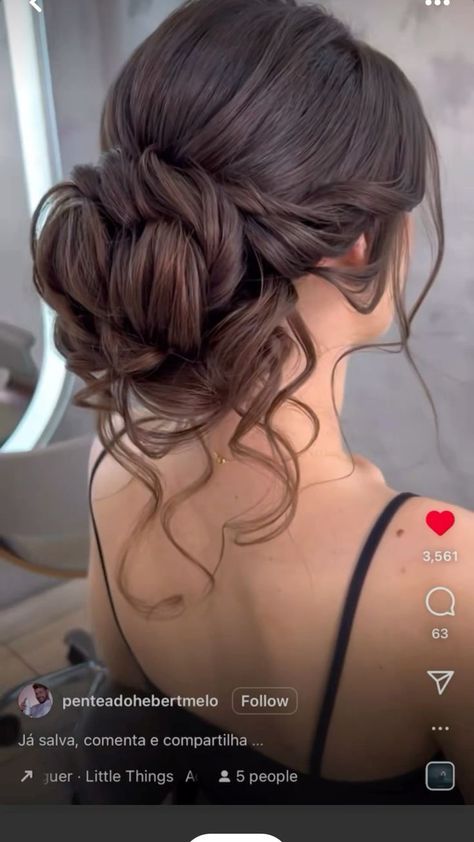 Made Of Honor Hairstyles, Mid Bun Hairstyles, Up Do Hairstyles For Prom, Short Curly Bobs, Maid Of Honor Hair, Curly Top Knot, Evening Hair, Care Haircut, Styles For Curly Hair