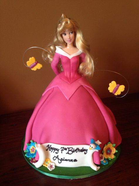 Princess Aurora Cake Sleeping Beauty Doll Cake, Princess Aurora Cake, Dolly Cakes, Aurora Cake, Sleeping Beauty Cake, Sleeping Beauty Doll, Sleeping Beauty Party, Boyfriend Quiz, 6th Birthday Cakes