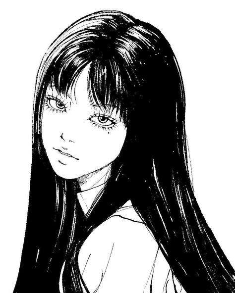 tomie icon. Horror Drawing, Japanese Horror, Image Swag, Junji Ito, Poses References, Long Black Hair, Sketchbook Art Inspiration, Anime Sketch, الرسومات اللطيفة