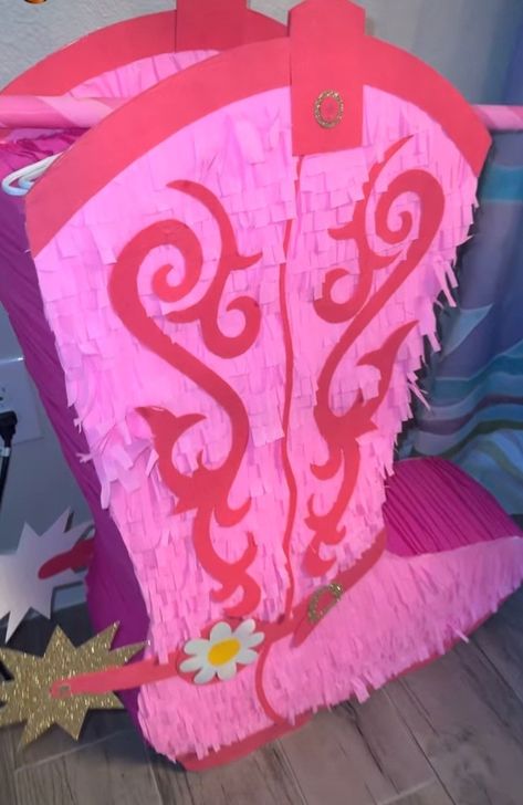 Cowgirl Pinata, Disco Rodeo, Rodeo Cowgirl, Baby Angel, Rodeo, Party Ideas, Angel