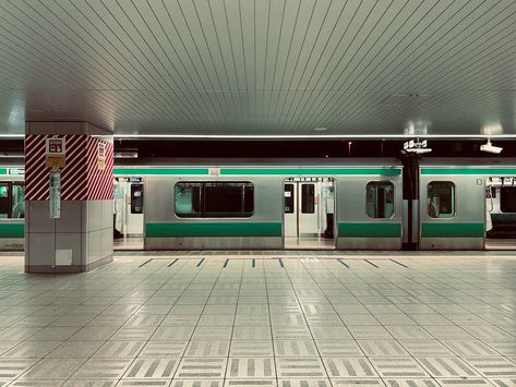 Thanks to @Taiki16630636 for making this photo available freely on @unsplash 🎁 Japan Train, Subway Station, City Background, Green Screen Backgrounds, Material Textures, Ishikawa, Cinematic Photography, Rec Room, Metro Station