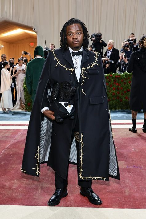 Gunna at the 2022 Met Gala Met Gala Outfits, Gala Outfit, Met Gala Red Carpet, Best Dressed Man, Red Carpet Look, The Met Gala, Celebrity Look, Red Carpet Looks, Red Carpet Fashion