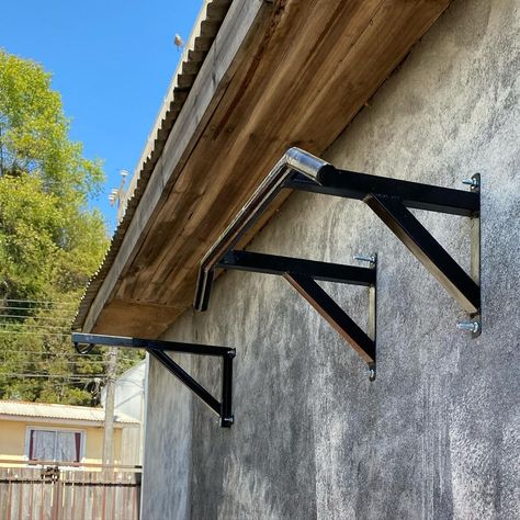 Estructuras "MEDINA" 👨‍🏭👨🏻‍🔧🛠’s Instagram post: “Barra para dominadas y soporte de saco de box entregadas en la comuna de Lota.” Gym Tools, Home Gum, Gym Building, Backyard Gym, Calisthenics Workout Plan, Home Gym Set, Dream Gym, Gaming Desk Setup, Field House