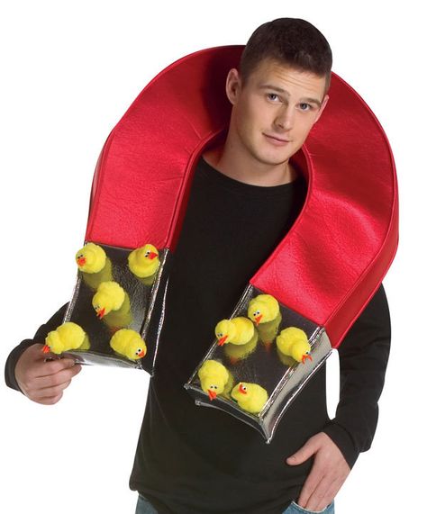 Wow, just wow... Chick magnet Halloween costume Do Halloween Costumes, Halloween Costumes For Guys, Mens Halloween Costumes Diy, Costumes For Guys, Pun Costumes, Punny Costumes, Punny Halloween Costumes, Home Halloween Costumes, Diy Halloween Dekoration