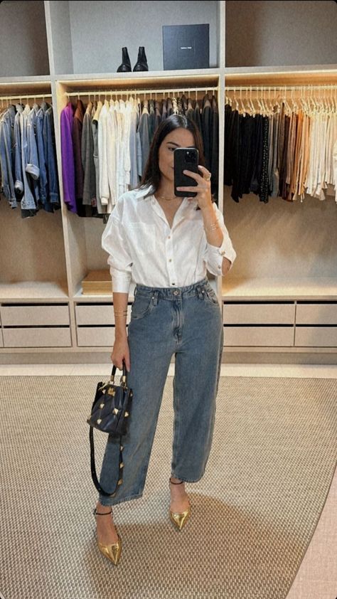 Summer Formal Outfit, Office Looks For Women, Casual Chic Outfit Summer, Casual Elegant Style, Minimalistic Outfits, Outfits Con Jeans, Look Casual Chic, Friday Outfit, Statement Outfit