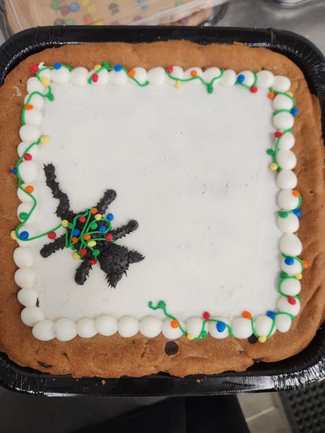 Winter Themed Sheet Cake, Winter Sheet Cake Designs, Cute Christmas Cake Ideas, Thanksgiving Cookie Cake Designs, Thanksgiving Cookie Cakes, Winter Sheet Cake, Christmas Cookie Cake Design, Christmas Cookie Cakes, Fall Cookie Cake Designs