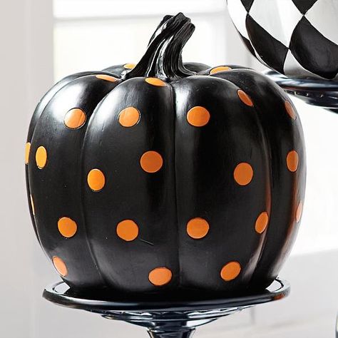 Unique Halloween Decorations, Polka Dot Pumpkin, Halloween Mantel, Halloween Pumpkins Painted, Stem Crafts, Grandin Road, Halloween Party Themes, Unique Halloween, Pumpkin Design