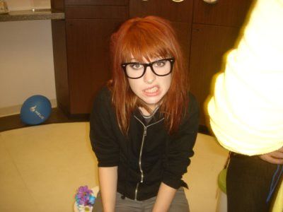 https://flic.kr/p/7Ayf4x | palo alto, ca (11/08/07) Hayley Williams This Is Why, Hayley Williams Pfp, Hayley Williams 2000s, Hayley Williams Gif, Hayley Williams Icons, Hayley Williams Blonde, Emo Boy 2000s, 2000s Emo Aesthetic, 2010 Emo