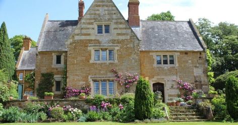 Coton Manor Gardens: Extending from a 17th Century Manor House | Historic Houses Coton Manor, Medieval Fortified Manor House, Greencrest Manor, Acre Garden, Gravetye Manor Gardens, Orting Manor Wedding, Hidcote Manor Garden, Manor Garden, Wild Flower Meadow