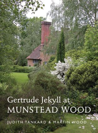 Munstead Wood, British Gardens, Garden Themes, English Country House Style, Gertrude Jekyll, Decorating Books, Edwin Lutyens, Vita Sackville West, Garden Books