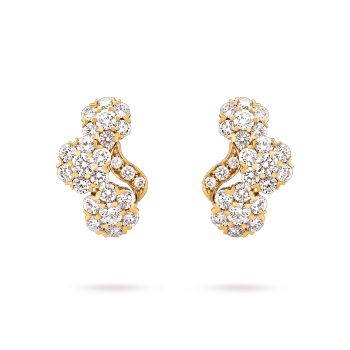 Snowflake - Van Cleef & Arpels Van Cleef Gold Earrings, Van Cleef High Jewelry, Bulgari Jewelry, Van Cleef And Arpels, Snowflake Earrings, Diamonds And Gold, Ear Rings, Lovely Jewellery, Gorgeous Jewelry