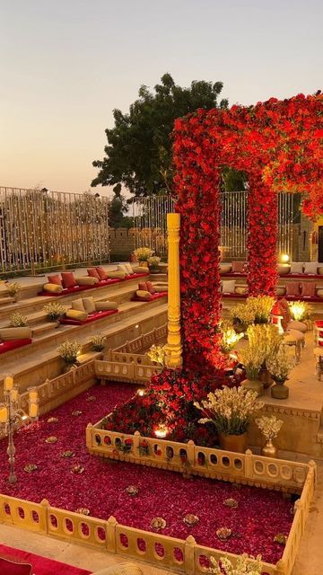 Mandap Decor Indian Outdoor Night, Outdoor Wedding Lanterns, Royal Indian Wedding Decor, Qawwali Night, Wedding Decor Mandap, Stacked Tile Backsplash, Wedding Mandap Decoration, Shadi Decor, Mafia Wedding