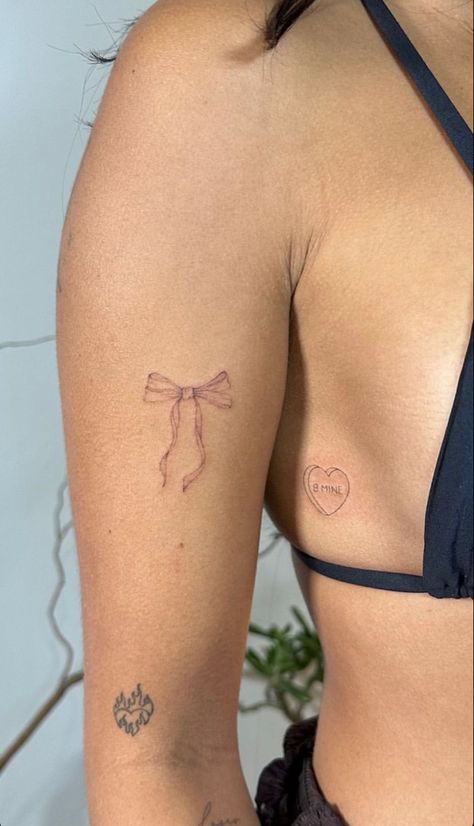 Classy Fine Line Tattoo, Bow Tattoo Stencil, Functional Tattoo, Red Bow Tattoo, Soft Tattoo Aesthetic, Small Tattoo For Women, Cherry Tattoos, Small Girly Tattoos, Small Pretty Tattoos