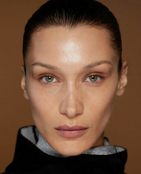 Bella Hadid Nose, Bella Hadid Makeup, Christmas Colouring Pages, Elsa Hair, Frozen Face, 3d Templates, Face Tools, Gua Sha Facial, High Cheekbones