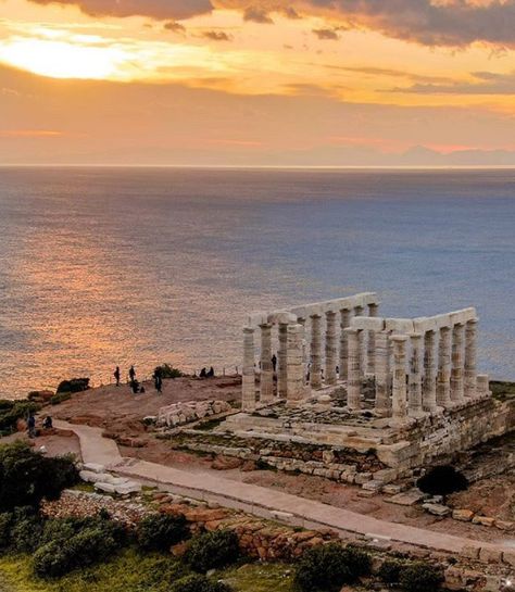 Ancient Greece Aesthetic, Temple Of Poseidon, Classical Greece, Ancient Greek Architecture, Acropolis, Percabeth, Ancient Architecture, Athens Greece, Beautiful Places To Travel