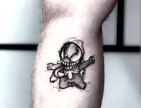 Small Venom Tattoo, Venom Tattoos, Flesh Art, Venom Tattoo, Black And Gray, Venom, Tattoo Art, Tattoos And Piercings, Small Tattoos