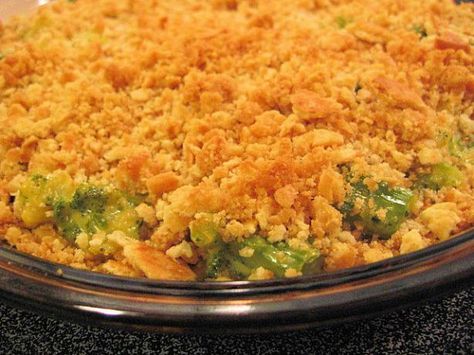 Broccoli and Velveeta Casserole from Food.com: A friend gave me this recipe when I was looking for a vegetable dish to make with ham. My husband filled his plate three times during dinner and it is very hard for me to get him to eat his veggies! Everyone has loved making this dish because it is so easy and everyone goes back for seconds and thirds! Velveeta Recipes, Broccoli Recipes Casserole, Jalapeno Popper Dip, Broccoli Cheese Casserole, Vegetable Casserole, Broccoli Casserole, Mary Berry, Ritz Crackers, Bean Casserole