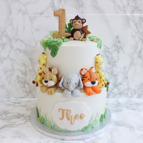 Jungle Themed Cake, Jungle Birthday Cakes, Jungle Theme Cakes, Boys First Birthday Cake, Boys 1st Birthday Cake, Baby Boy Birthday Cake, Jungle Thema, Raspberry White Chocolate, Animal Birthday Cakes