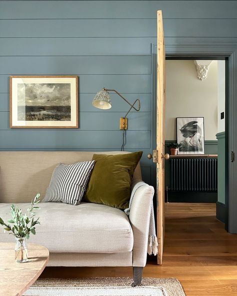 Farrow & Ball | Adding colour to an open plan space ✨ This snug sits between the living room at the front of this Victorian property and the kitchen at… | Instagram Scandi Kitchen, Fire Surround, Wood Bridge, Living Room Inspo, Blue Decor, Farrow Ball, Room Colors, Open Plan, If You Love