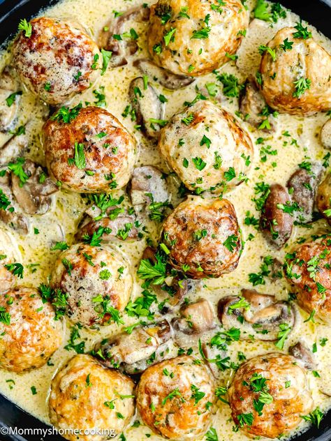 30-Min Super Easy Stroganoff Meatballs (No Eggs) Meatball And Egg Noodle Recipes, Meatball Recipes No Egg, Meatball Stroganoff Recipe, Stroganoff Meatballs, Easy Stroganoff, Meatball Pasta Recipes, Meatball Dinner Recipes, Turkey Stroganoff, Meatball Stroganoff