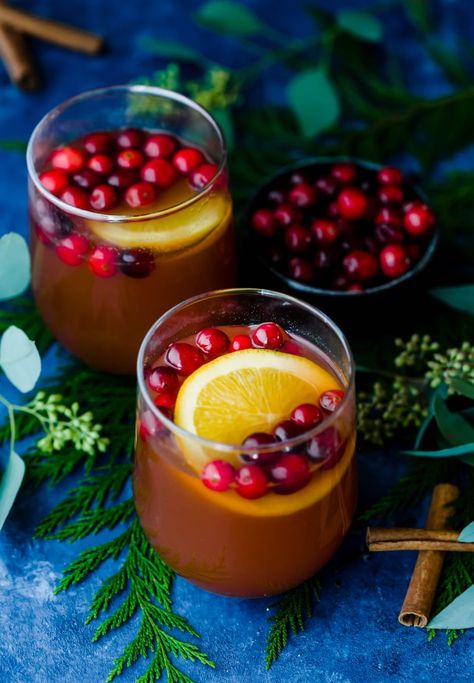 Cranberry Apple Cider #cider #recipes #drinks #holidays #Christmas #holidayfood Cranberry Cider Recipe, Spiced Cider Recipe, Cranberry Apple Cider, Cider Cocktail Recipes, Hot Spiced Cider, Apple Cider Punch, Cranberry Cider, Apple Cider Mimosa, Cranberry Drinks