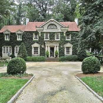 Concrete Garages, Veranda Magazine, Crush Crush, Dream House Exterior, House Goals, Eclectic Home, Pretty House, House Inspo, Lush Green