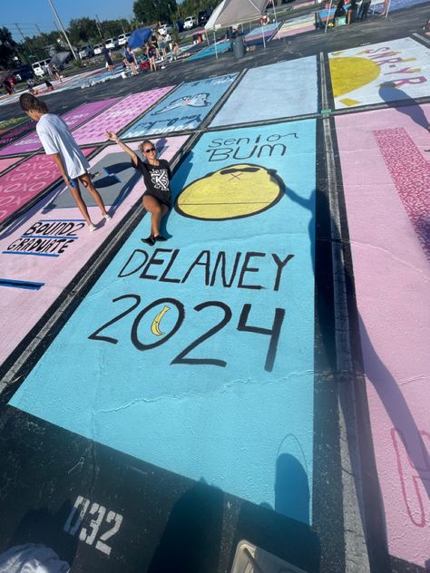 Senior Bum Parking Spot, Beachy Senior Parking Spot, Senior Parking Spaces Funny, Highschool Parking Spot Ideas, Senior Spots, Seniors 2025, Parking Lot Painting, Senior Year Things, Senior Year Fun