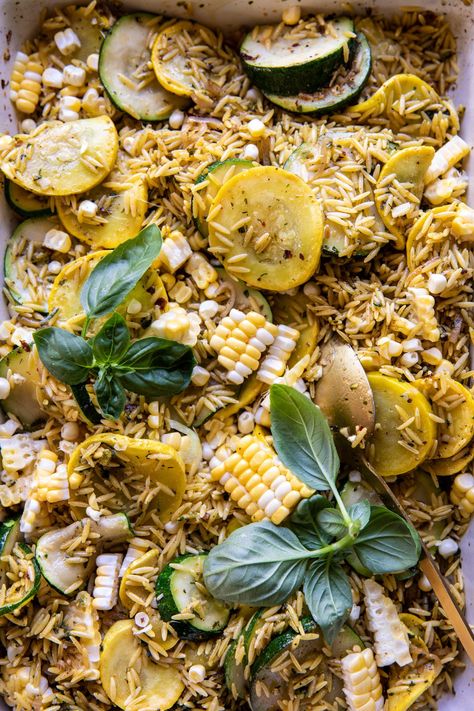 Orzo Casserole, Pesto Orzo, Corn And Zucchini, Spinach Pasta Bake, Harvest Corn, Veggie Side Dish Recipes, Pork Crockpot Recipes, Half Baked Harvest Recipes, Summer Zucchini