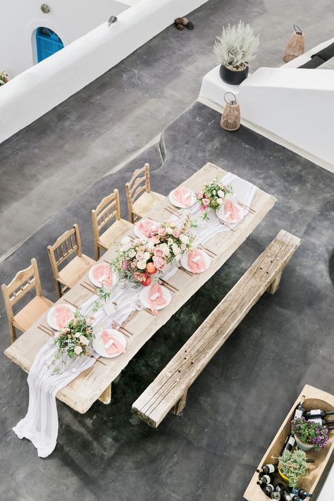 Grecian Art Wedding Inspiration Fused with Pink ⋆ Ruffled Pink Morocco, Tulle Table Runner, Dreamy Editorial, Dinner Party Tablescapes, Wedding Photo Table, Santorini Elopement, Tulle Table, Mauve Wedding, Party Tablescapes