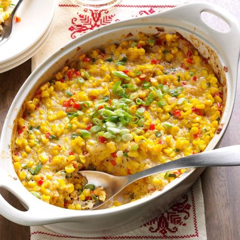 Grain Sides, Scalloped Corn Casserole, Scalloped Corn, Casserole Side Dishes, Creamed Corn Recipes, New Orleans Recipes, Corn Pudding, Corn Recipe, Corn Casserole